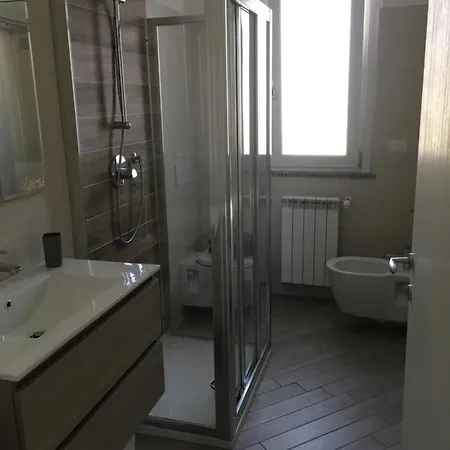 アパートホテル Home Hotel *