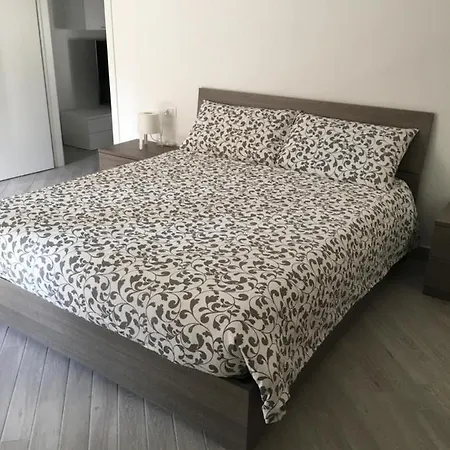Aparthotel Home Hotel 4*