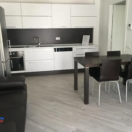Aparthotel Home Hotel